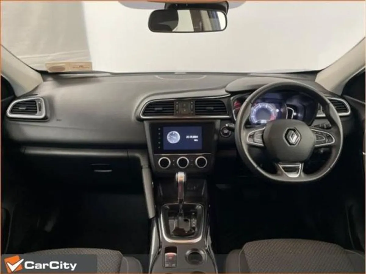 Renault KADJAR 1.3 Petrol Automatic - Image 2
