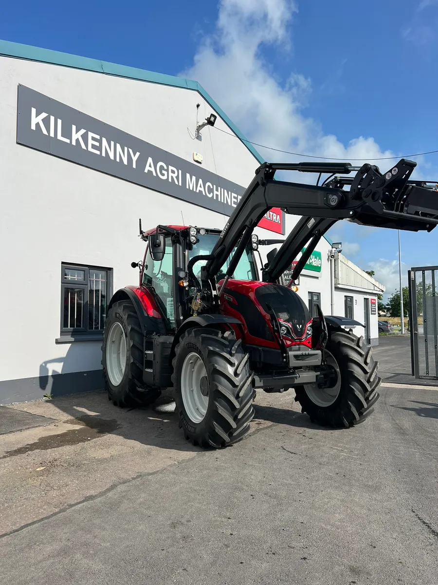 New Valtra N155A c/w Loader, 155hp - Image 2