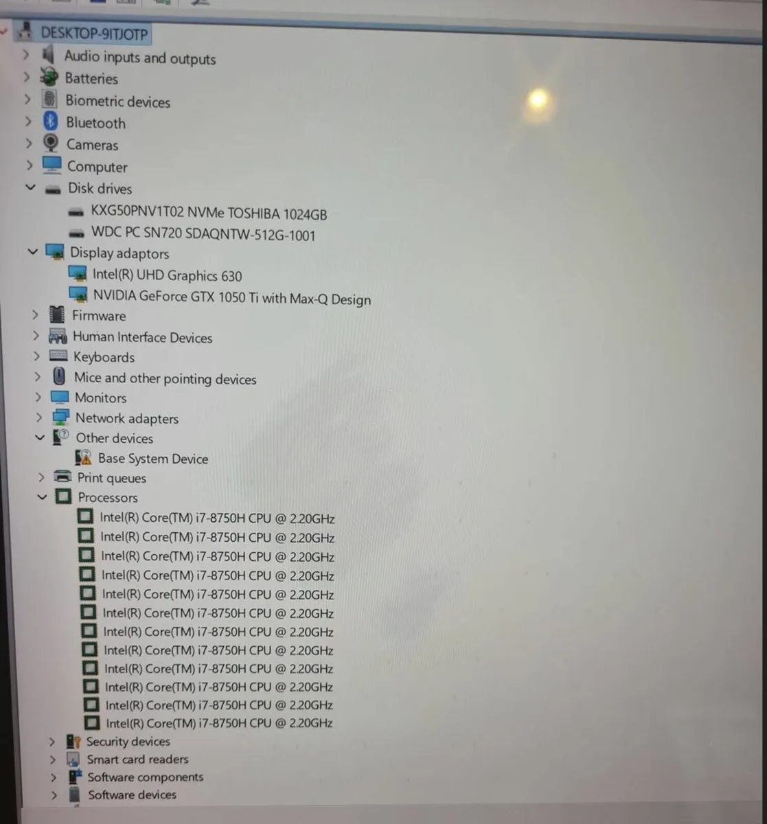 Lenovo X1 Extreme Laptop - Image 2
