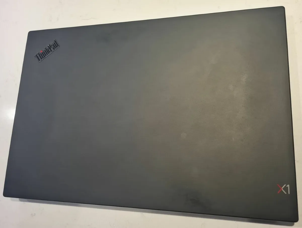 Lenovo X1 Extreme Laptop - Image 4