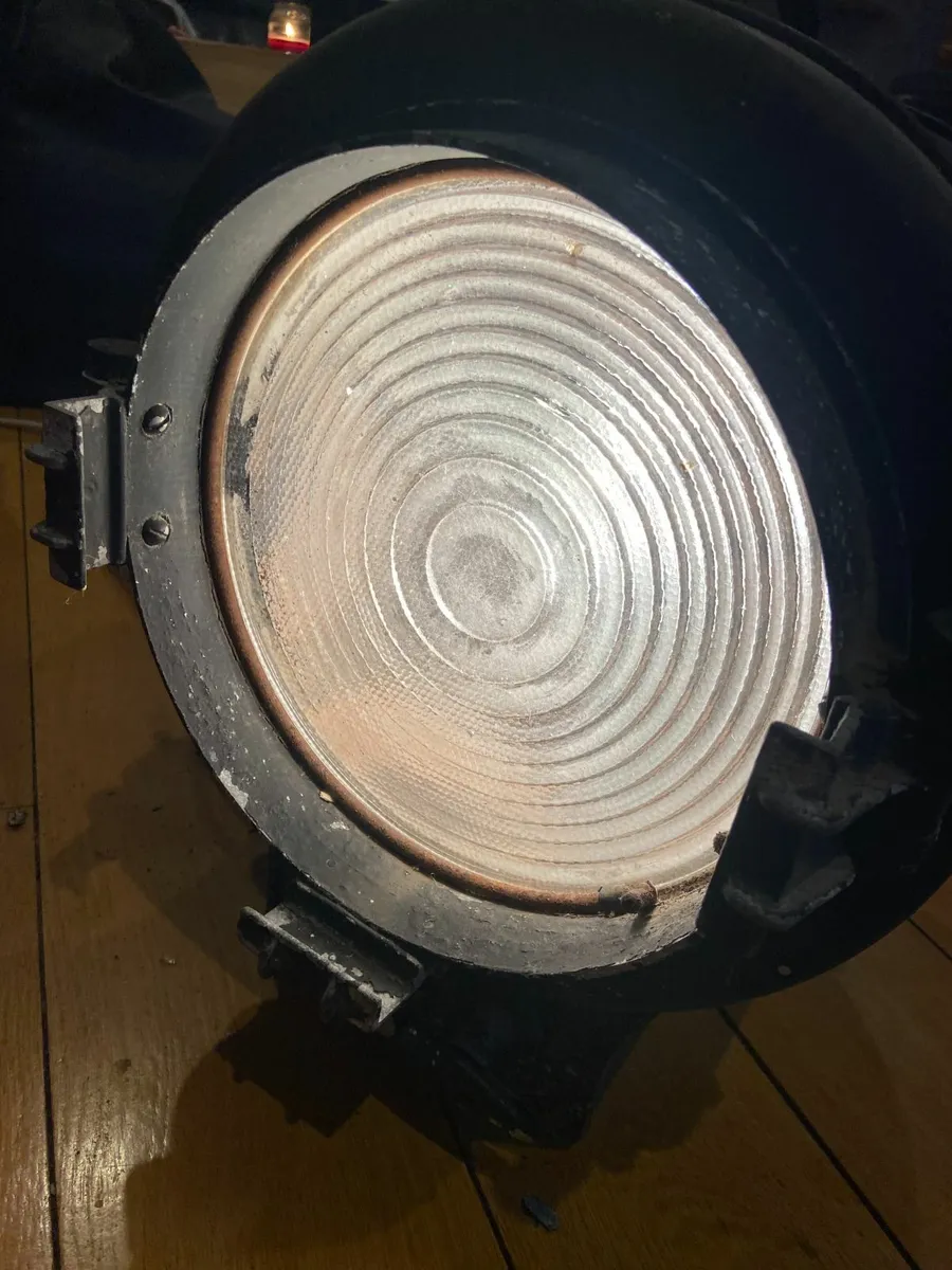 1930's PINEWOOD STUDIOS STAGE LIGHT !!!!!! - Image 3