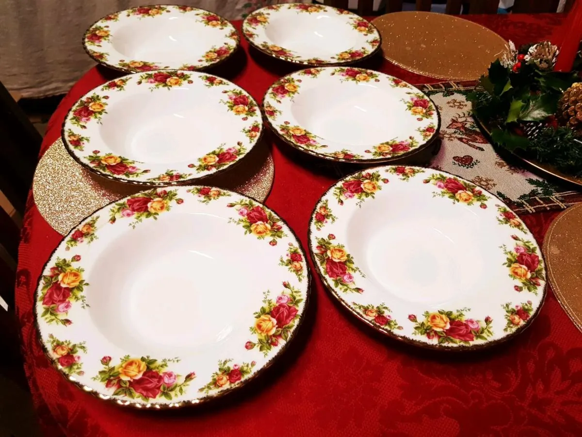 Royal albert big rimmed soup bowls - Image 3