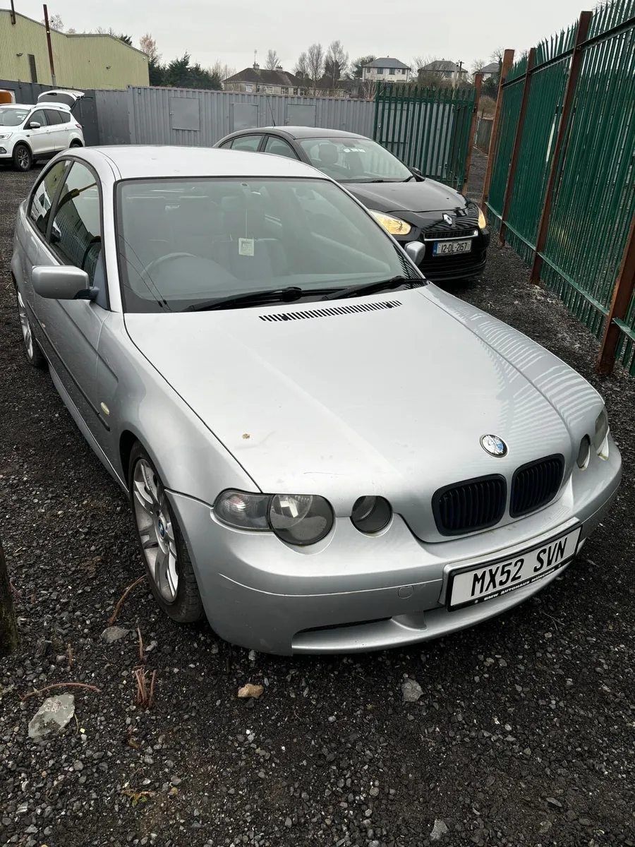 BMW 325i - Image 4