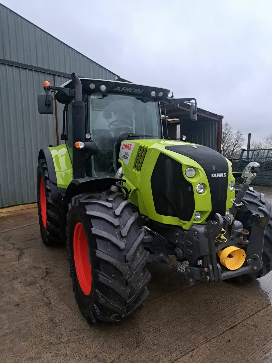 Claas 640 cebis low hrs - Image 4