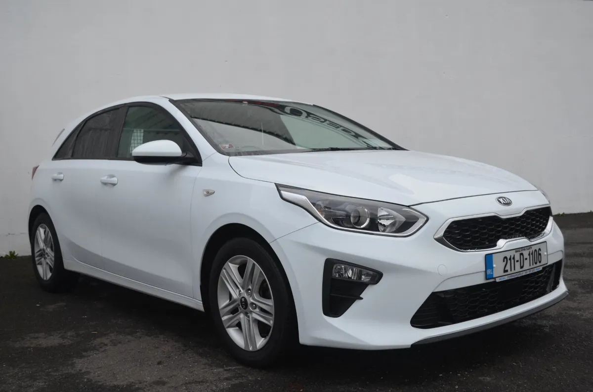 LOW KMS 2 SEAT COMMERCIAL-PRICE INCLUDES VAT - Image 1