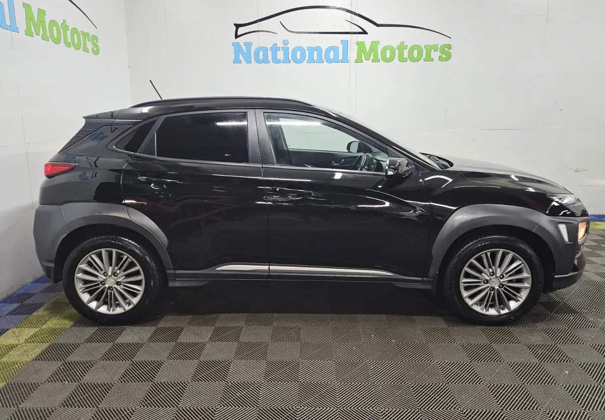 2018 Hyundai KONA  Executive 1.6d Commercial - Image 3