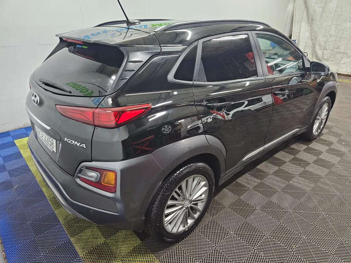 2018 Hyundai KONA  Executive 1.6d Commercial - Image 4