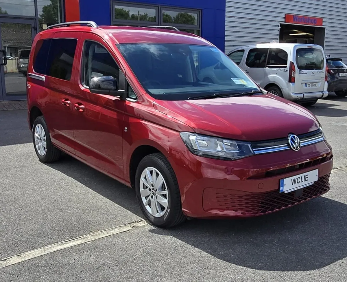 Wheelchair Car 2025 VW Caddy - Image 4