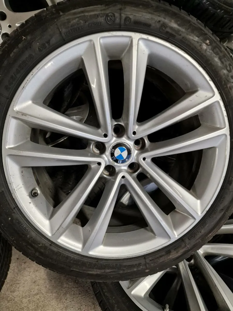 Genuine bmw 19" alloys - Image 2