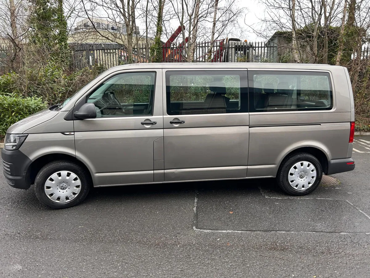 VW Transporter Kombi /Wheelchair Access/Taxi Spec - Image 4