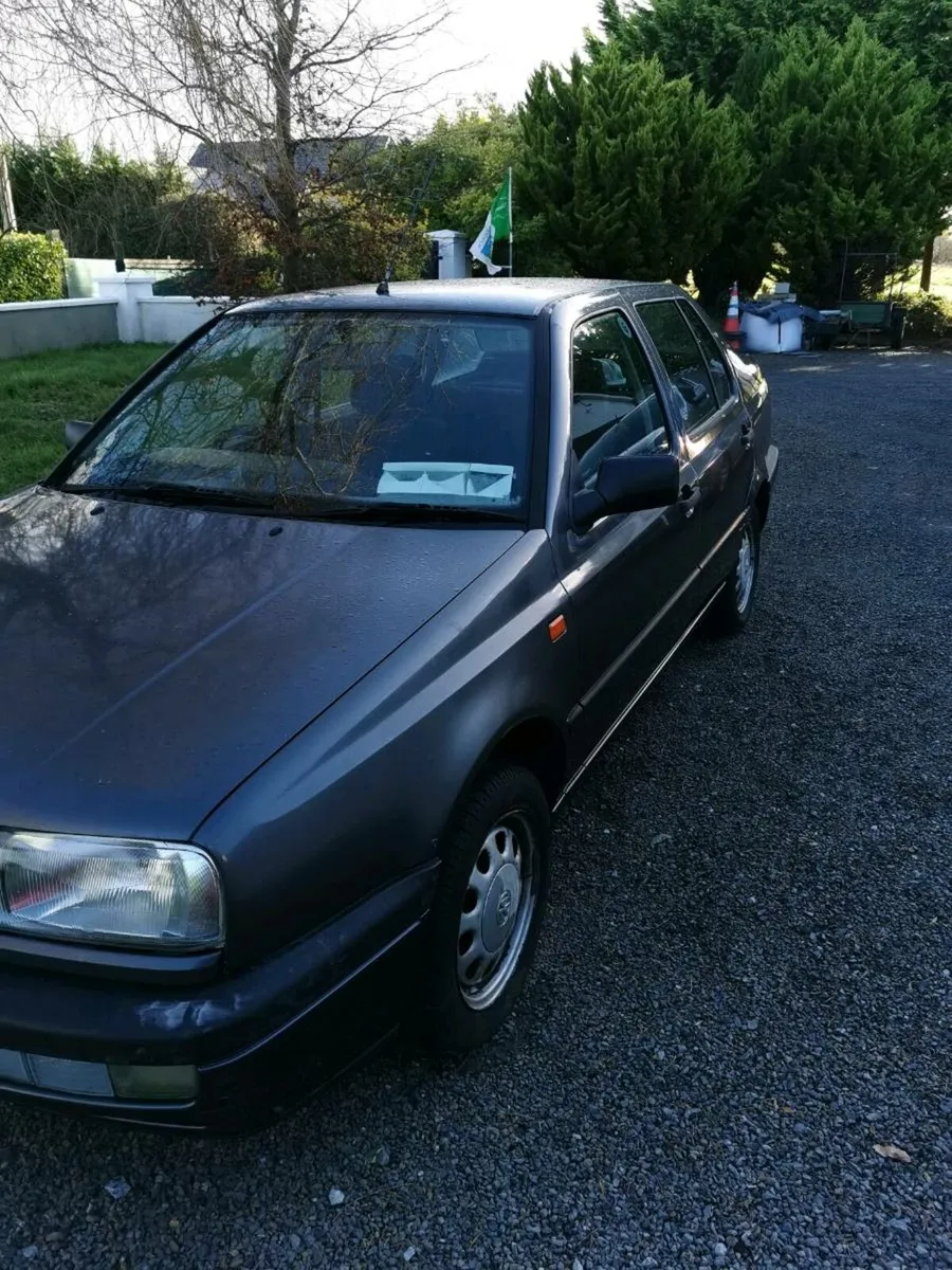 Volkswagon Vento CL - Image 1