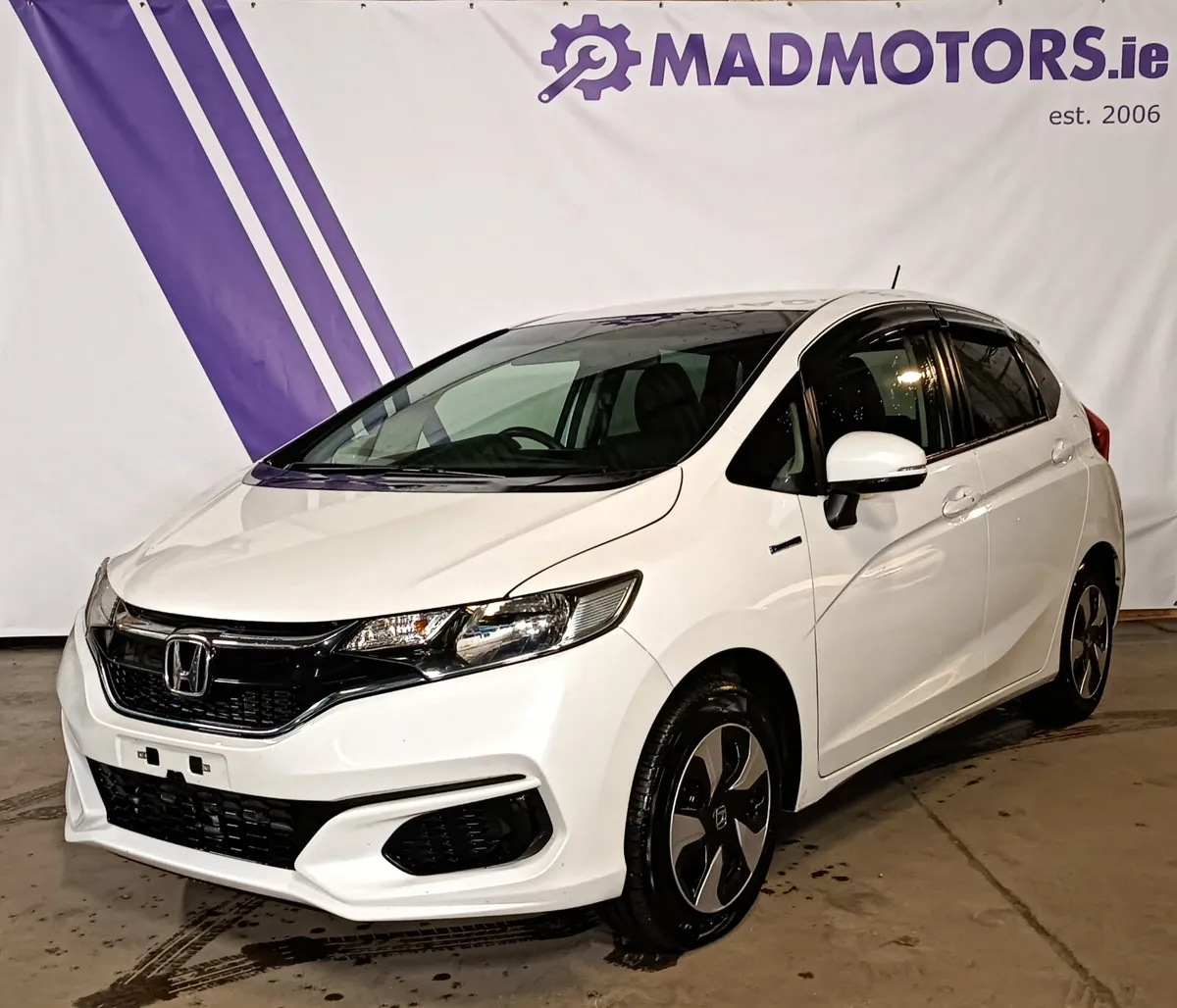191D Honda Fit GP5 1.5 Petrol Hybrid - Image 3