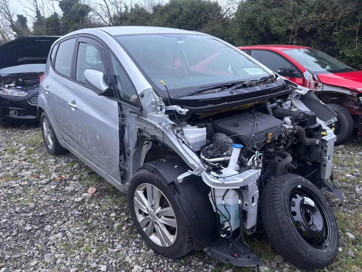 2015 IX 20 HYUNDAI - Image 1