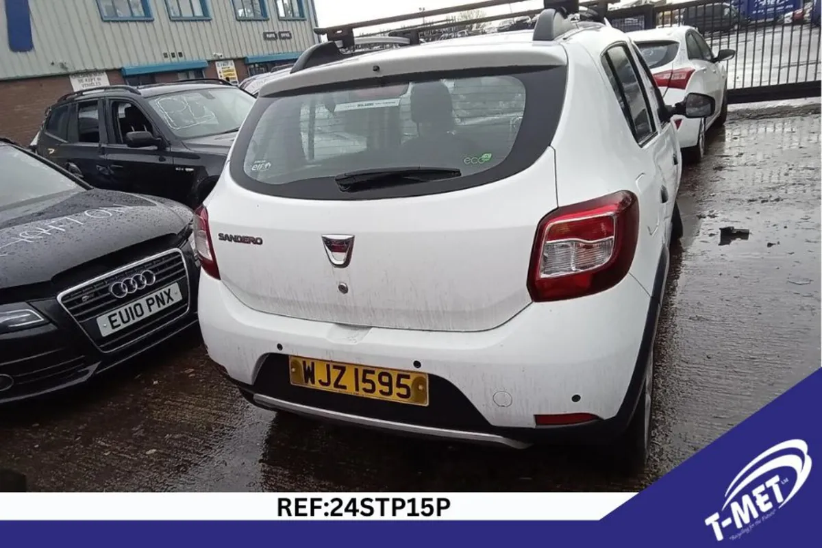 2014 DACIA SANDERO STEPWAY BREAKING FOR PARTS - Image 3