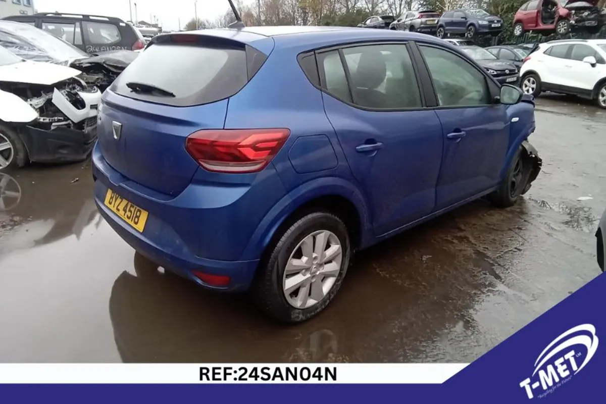 2022 DACIA SANDERO BREAKING FOR PARTS - Image 4