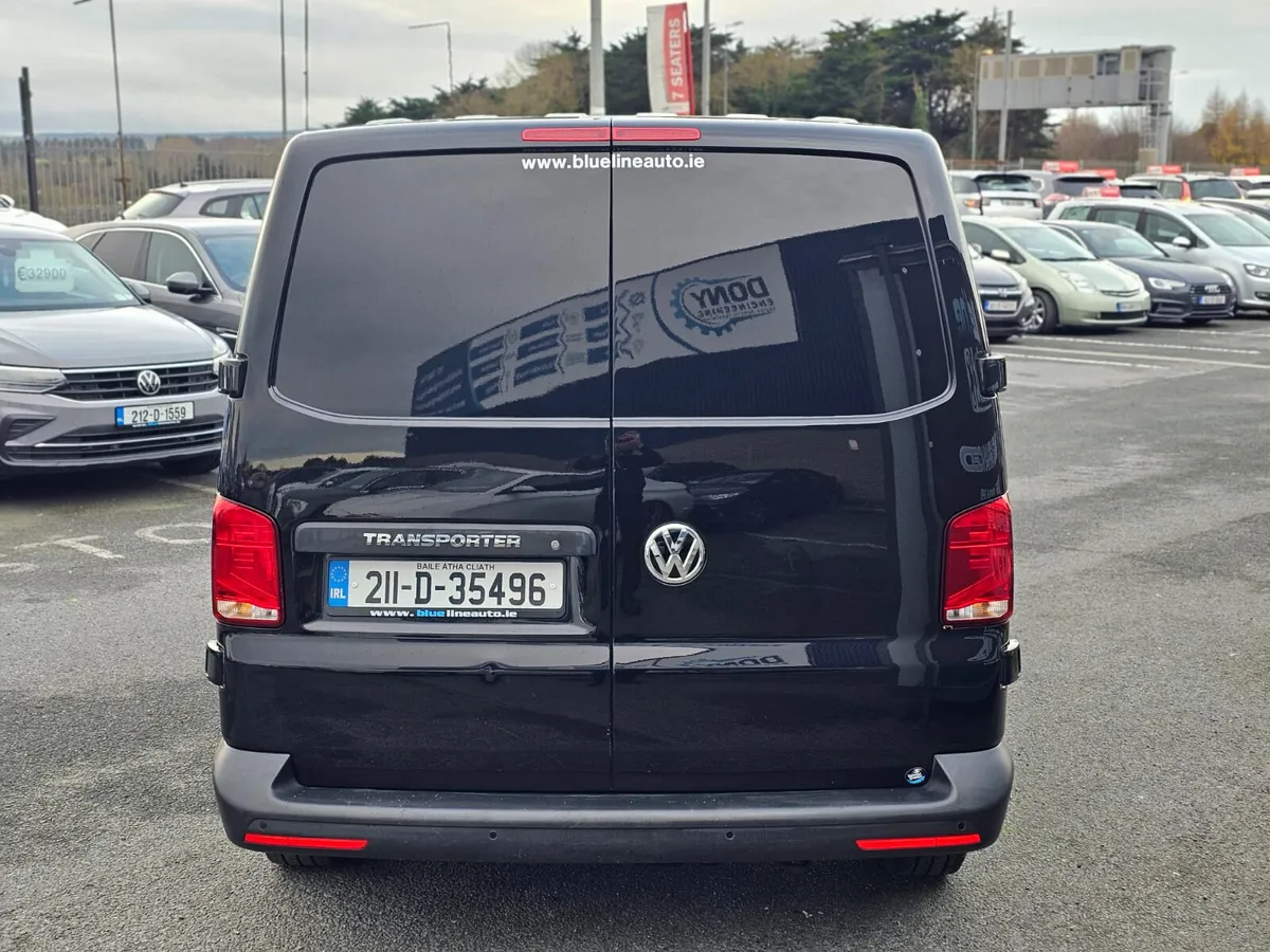 Volkswagen Transporter SWB T6 110hp  2.0 Manual - Image 4