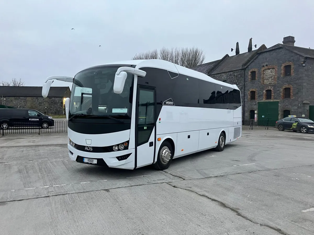 AOS Isuzu Visigo 37 Seats + G +D - Image 1