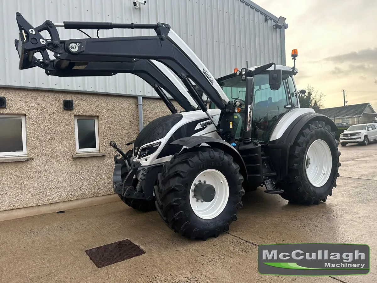 2017 Valtra T194 Versu Unlimited - Image 4