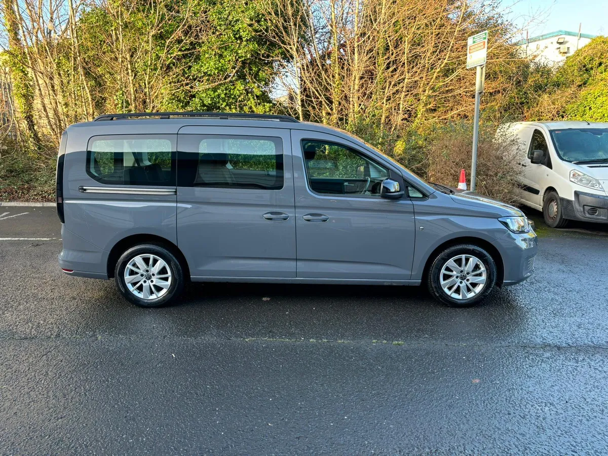 Volkswagen Caddy/ 2023/ Wheelchair Accessible !!! - Image 4