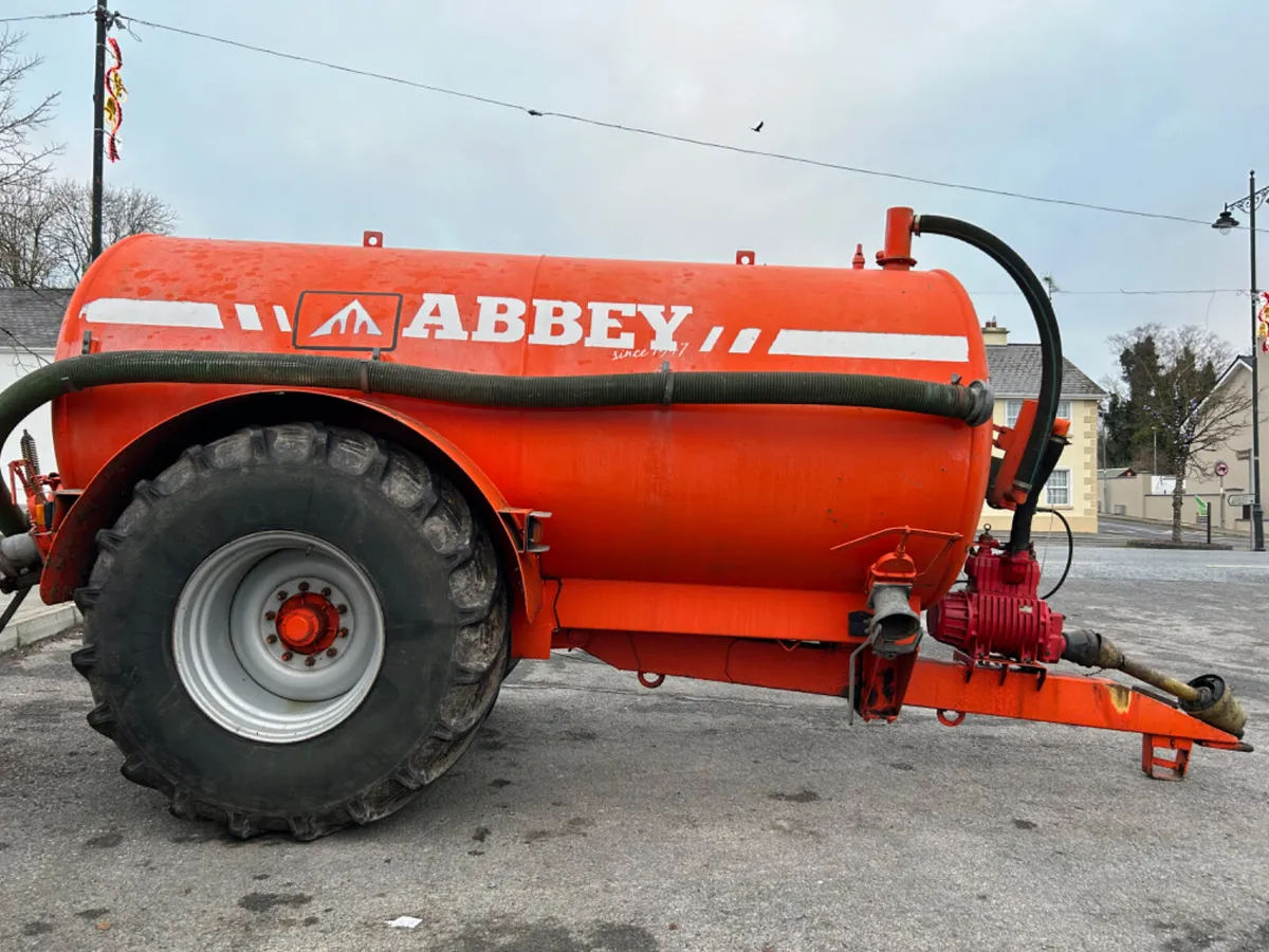 Abbey 2500 Premium Plus Slurry Tank - Image 1