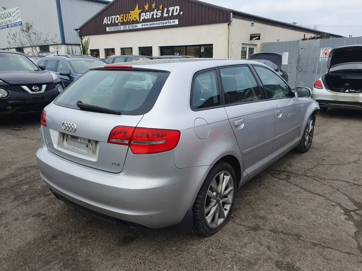 12 AUDI A3  2.0 TDI (CFG) FOR BREAKING - Image 3