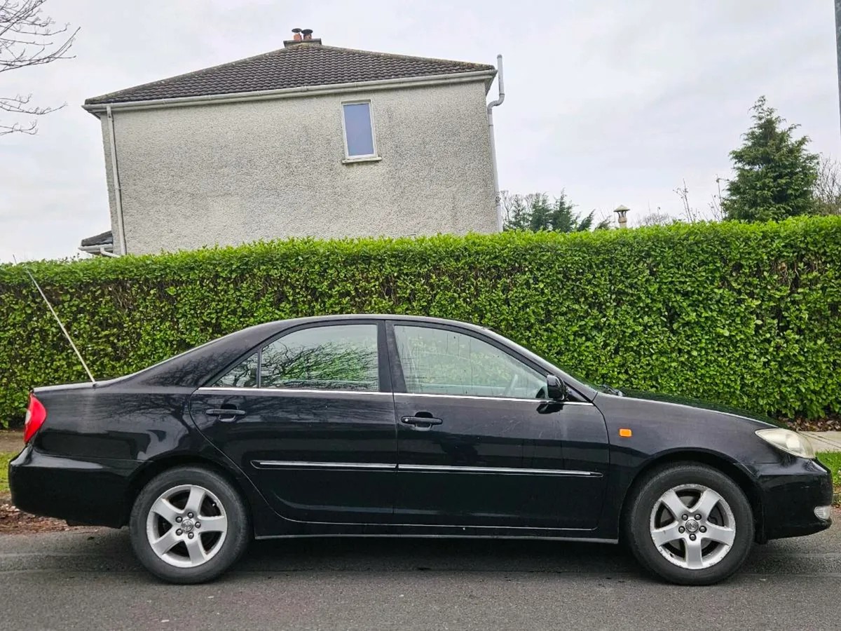2002 Toyota Camry (2.4, Auto, Leather) - Image 3