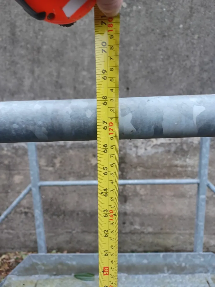 Steel steps gantry - Image 2