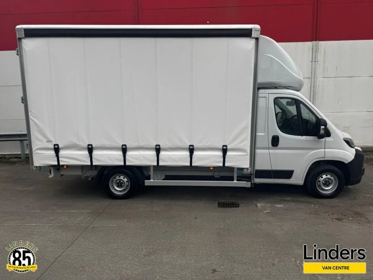 Opel Movano 14ft Curtain Sider 2025 5 Year Warran - Image 2