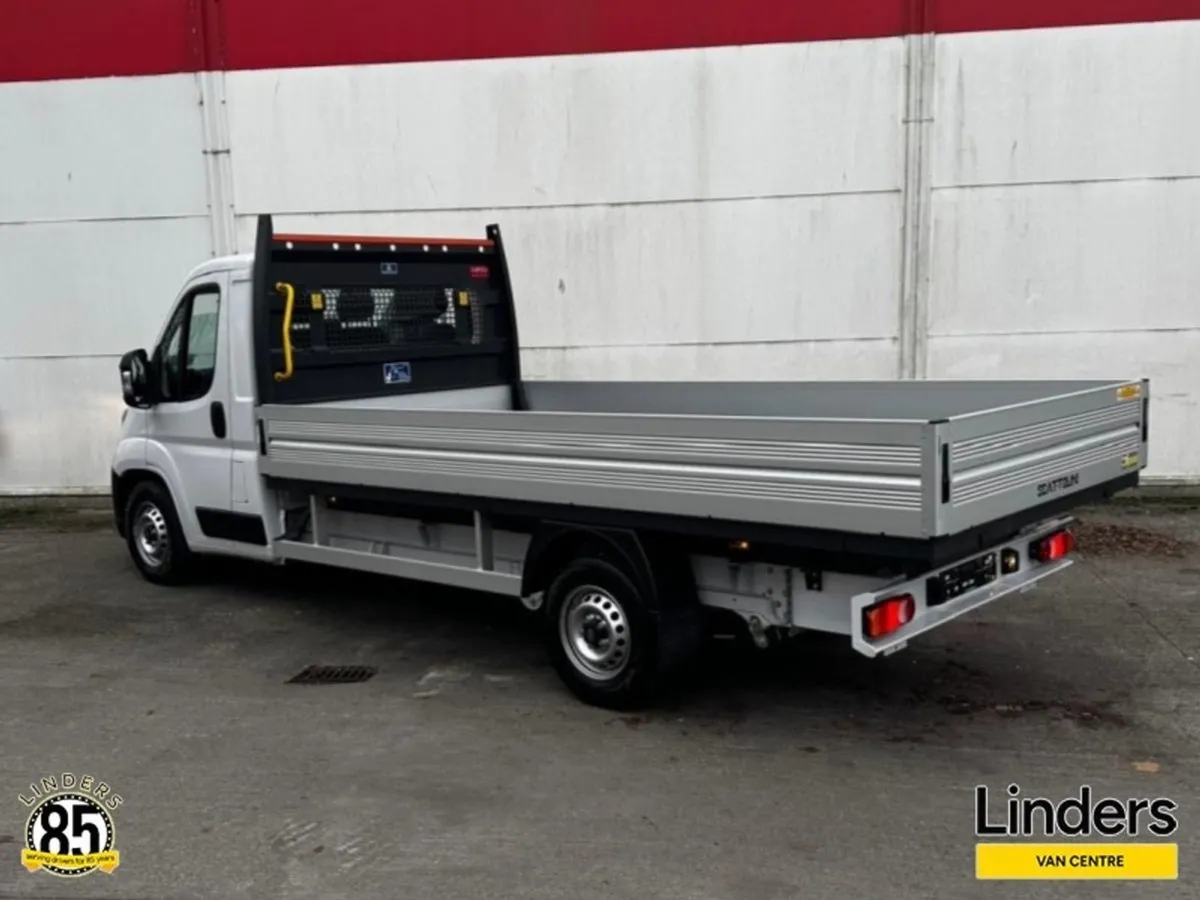 Opel Movano 14ft Dropside 2025 5 Year Warranty - Image 2