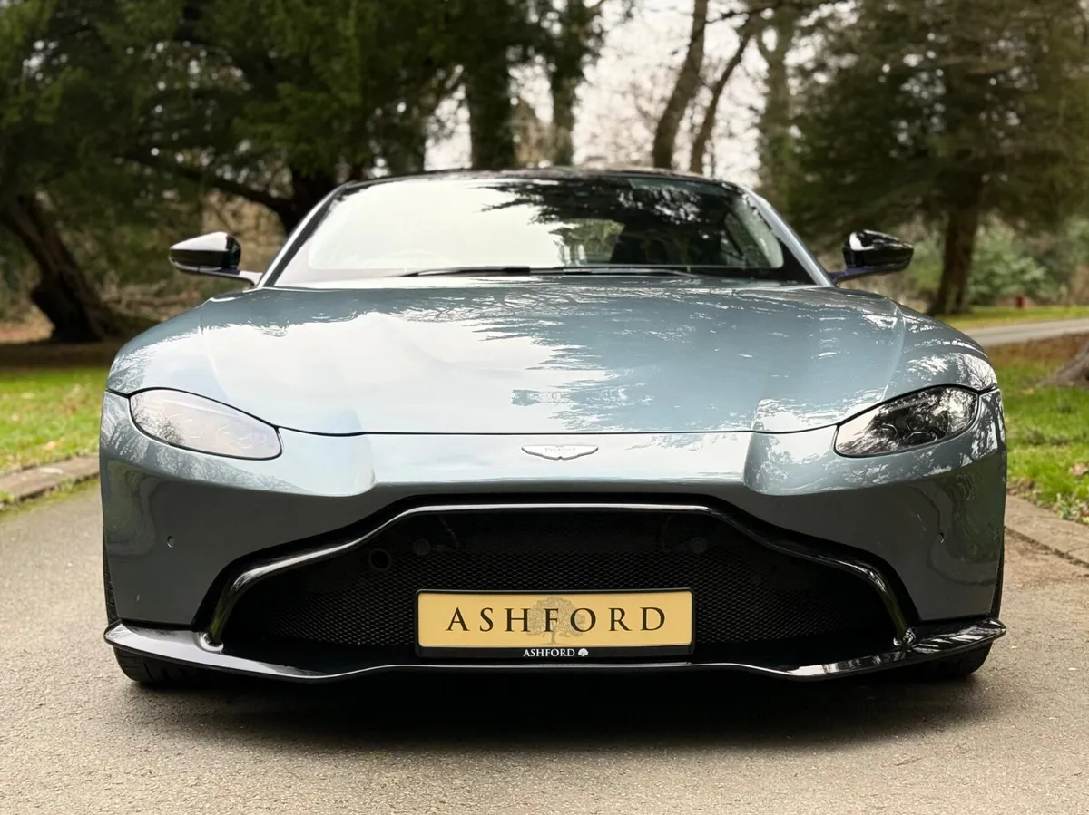 Aston Martin Vantage Forged carbon extras 4.0 V8 - Image 2