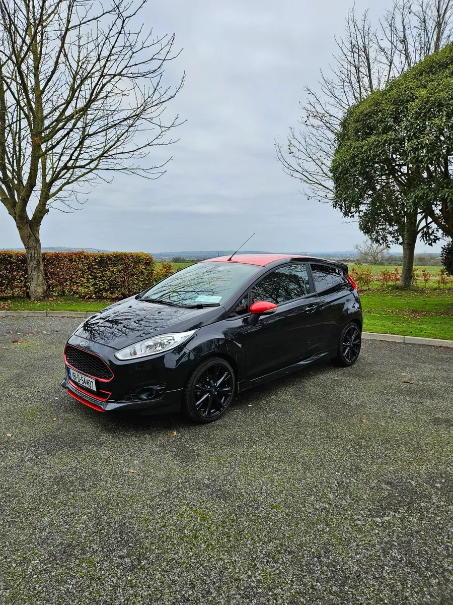 Ford Fiesta 2015 - Image 1