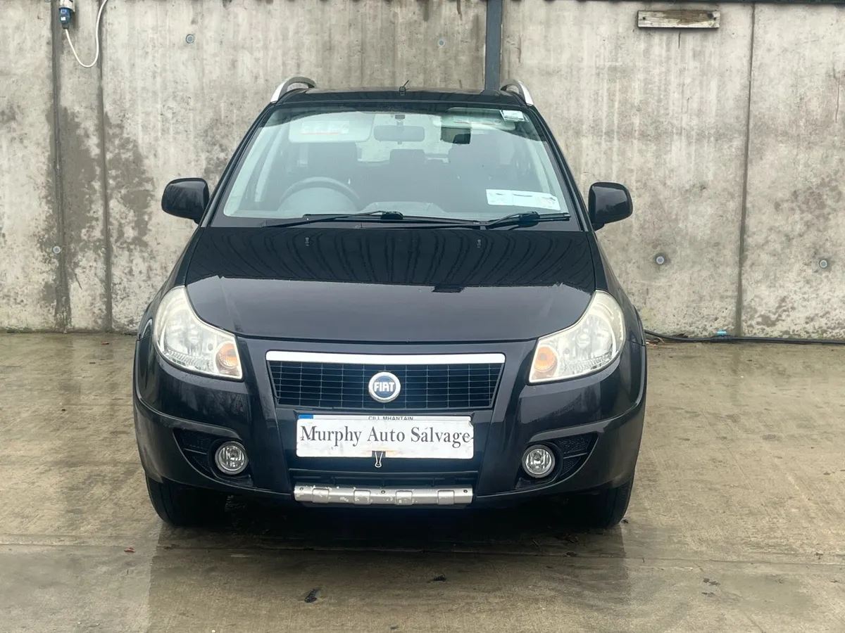 2007 Fiat Sedici for parts - Image 1