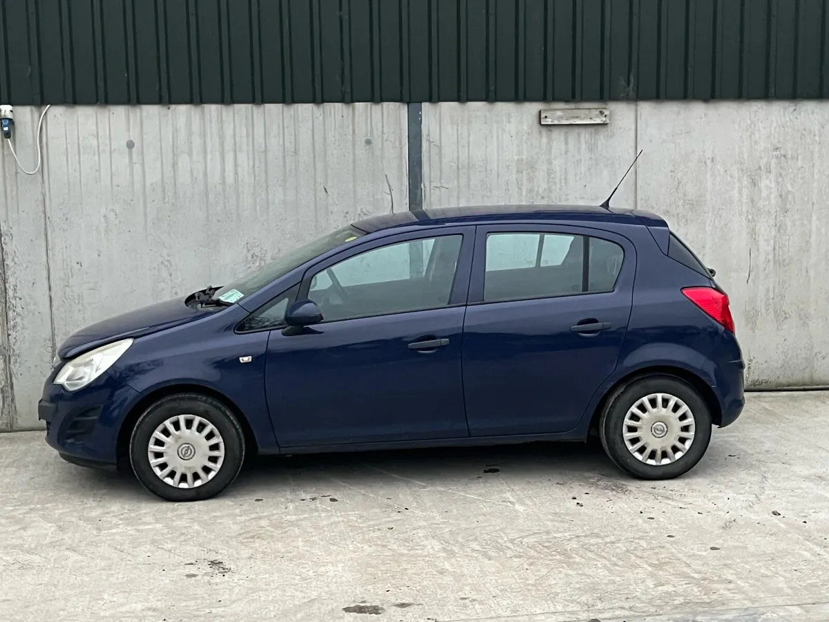 2012 Opel Corsa for parts - Image 2