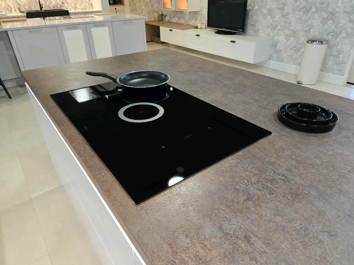 Elica Switch Downdraft Hob - Image 3