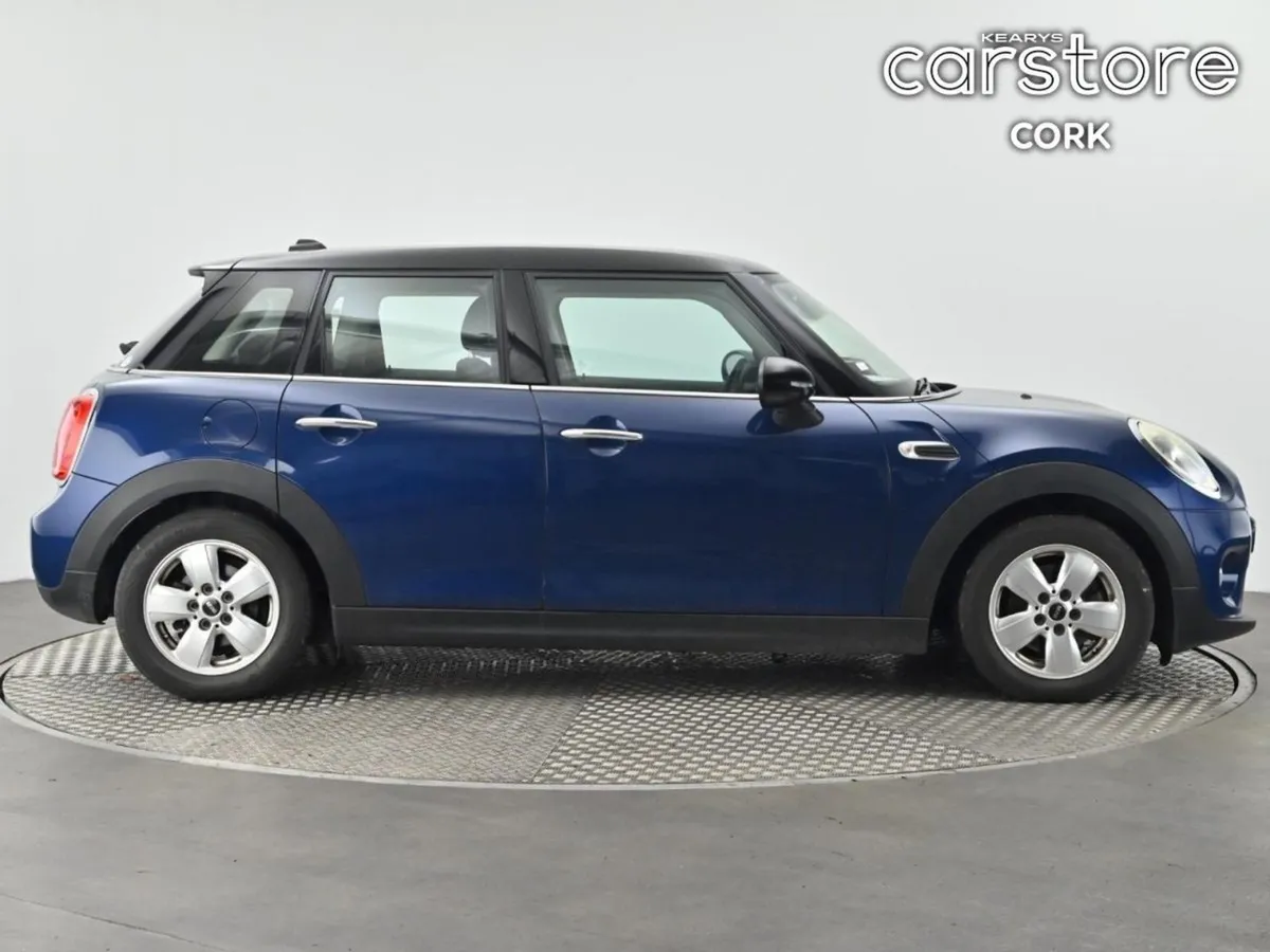 MINI Cooper Cooper 1.5 Auto - Image 2