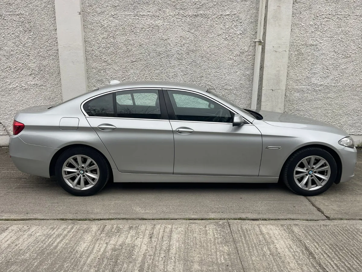 BMW 5-Series 2013 Full service history - Image 2