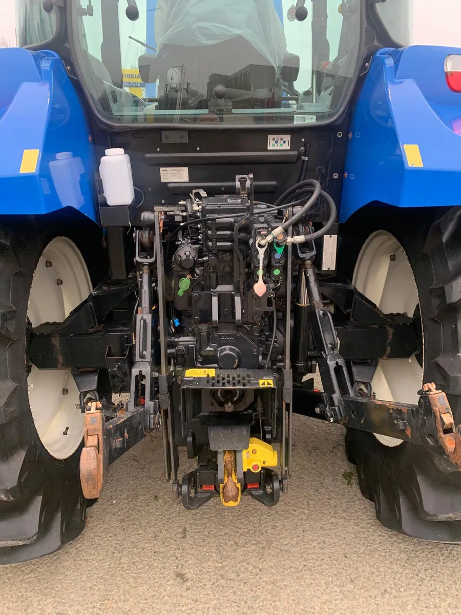 2018 New Holland T5.105 with 740TL Loader - Image 4