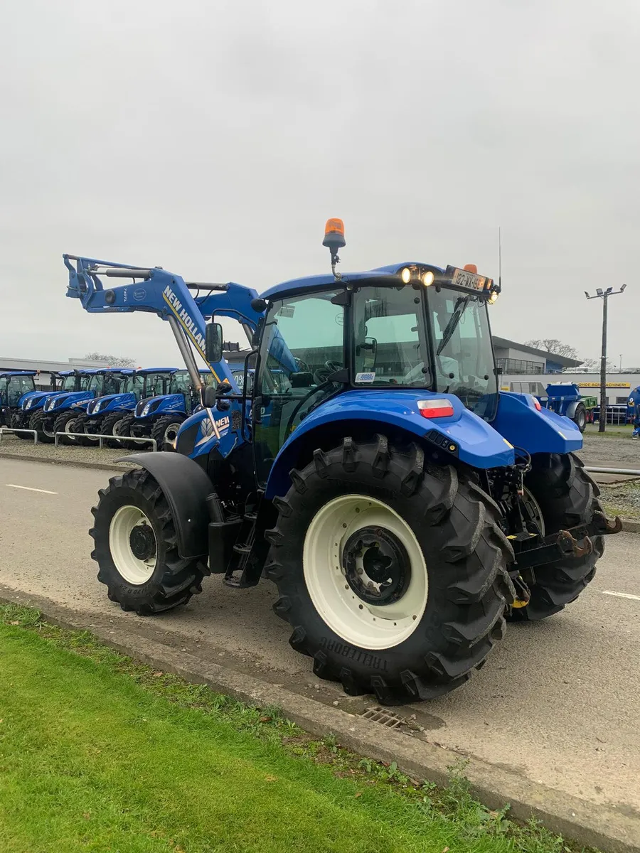 2018 New Holland T5.105 with 740TL Loader - Image 3