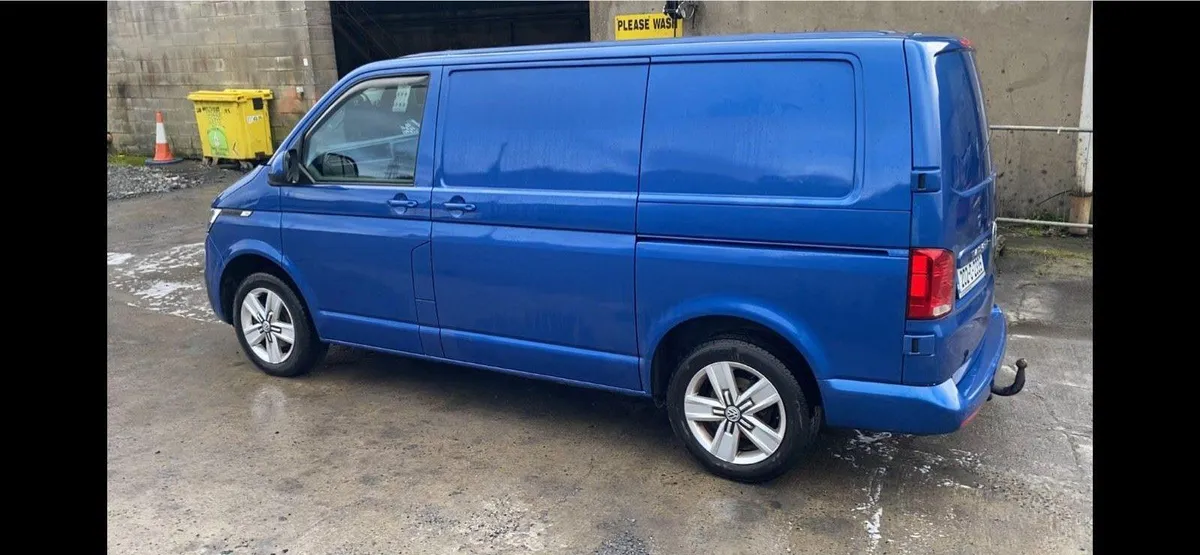 Volkswagen transporter - Image 2