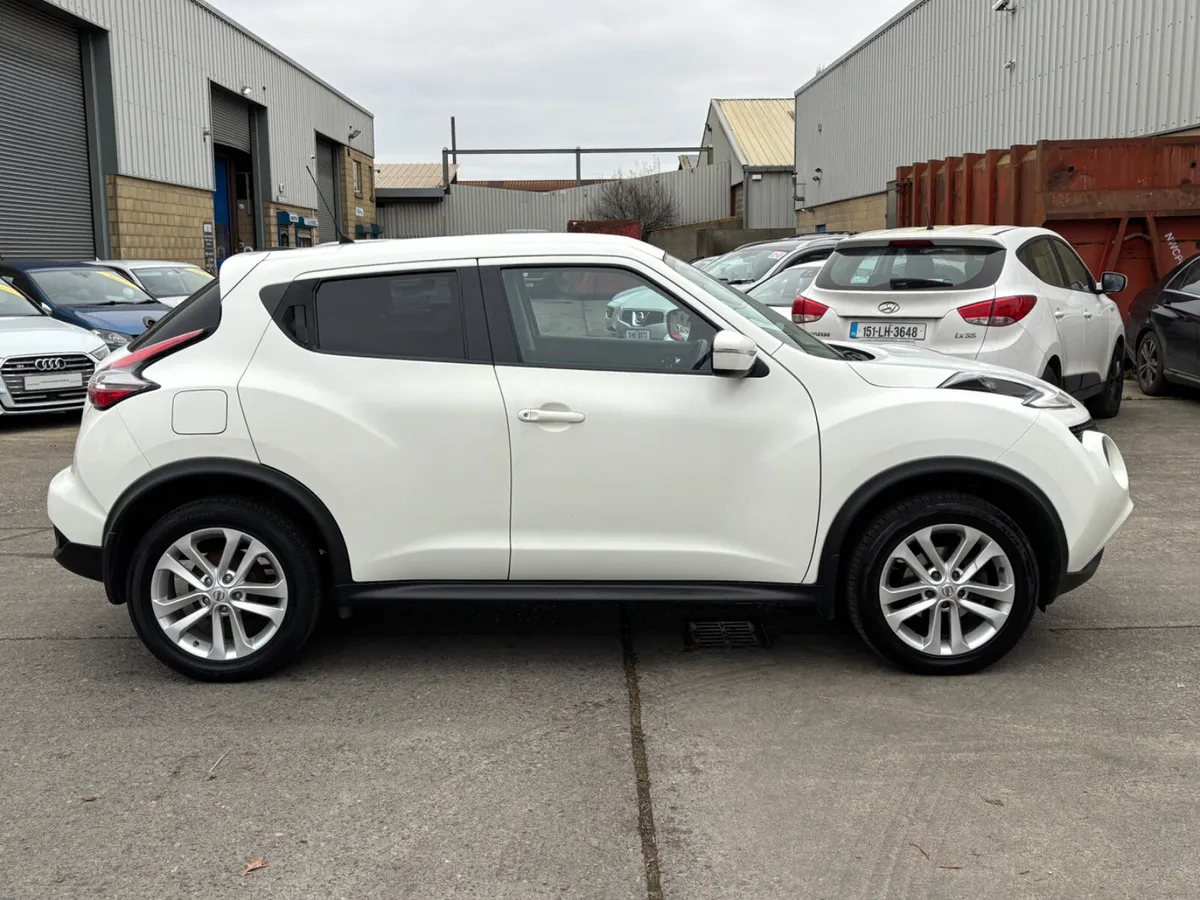 2018 Nissan Juke 1.2SV E6 BEAUTIFUL SMALL SUV - Image 3