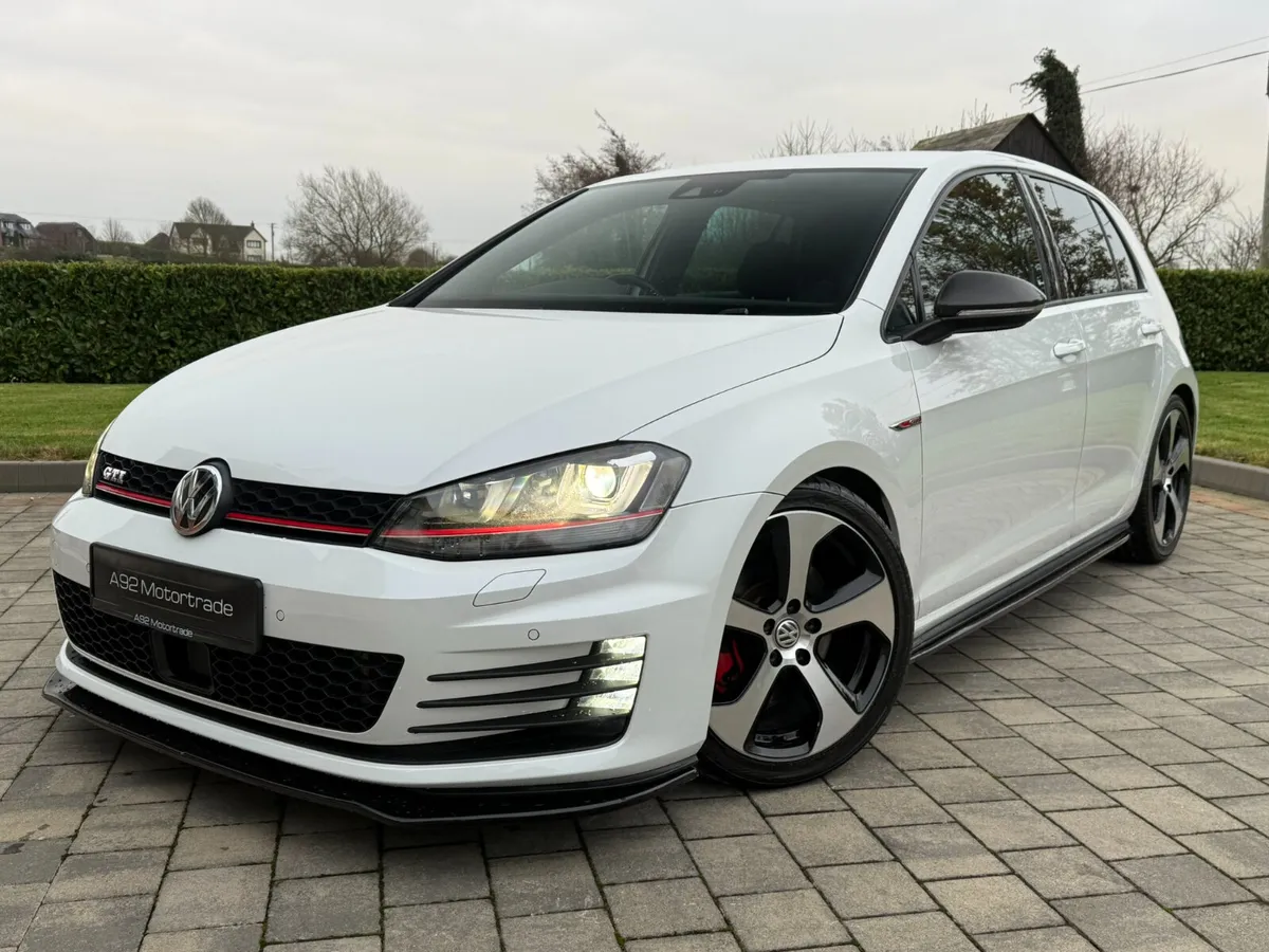 141 VW Golf GTI DSG - Image 3