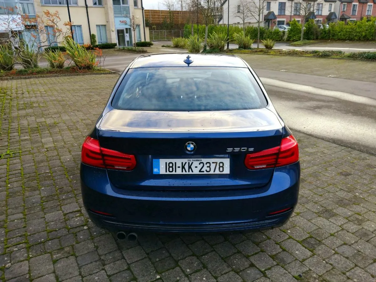 2018 BMW 330E SPORT PERFORMANCE PLUG IN HYBRID - Image 4