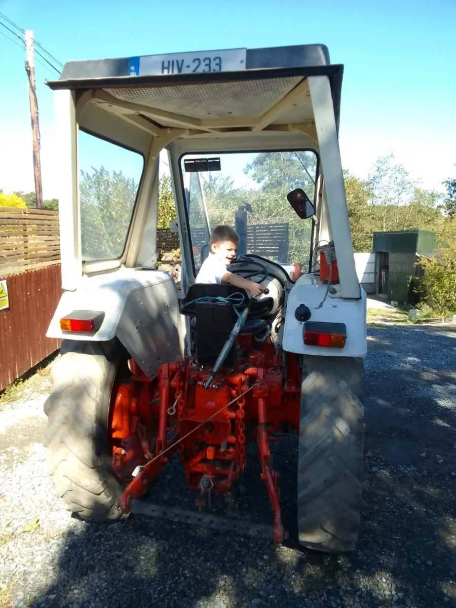 Davy Browne 995 tractor - Image 1