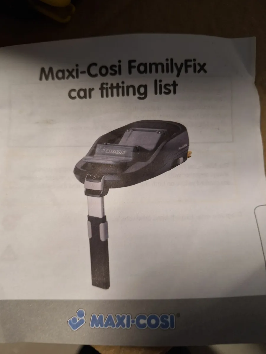 Car seat + Isofix base - Image 4