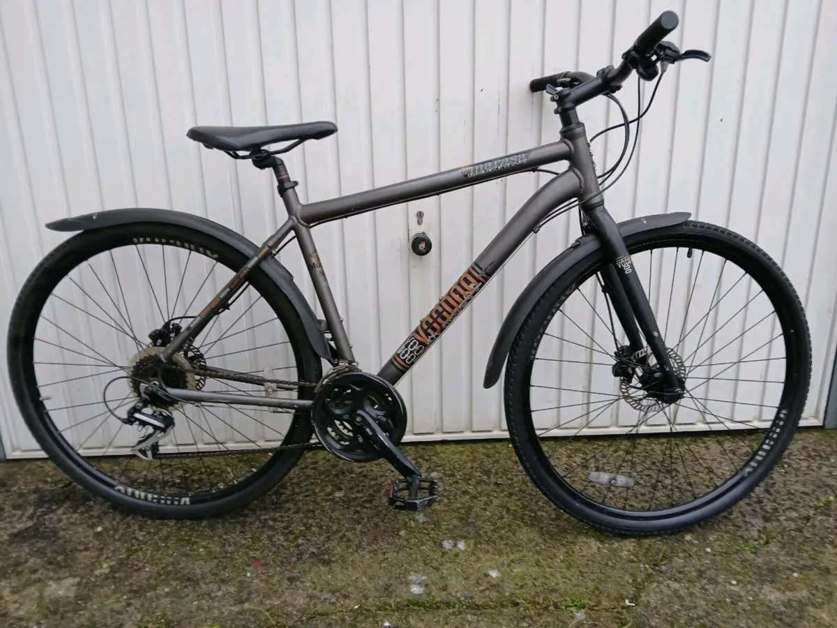 Men's hybrid bikes - Image 1