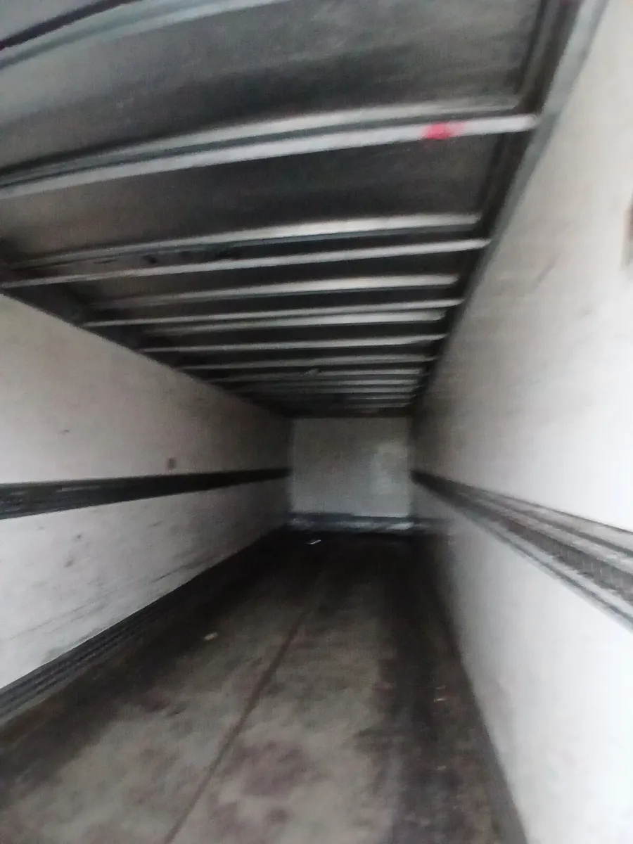28ft Box Body - Image 3