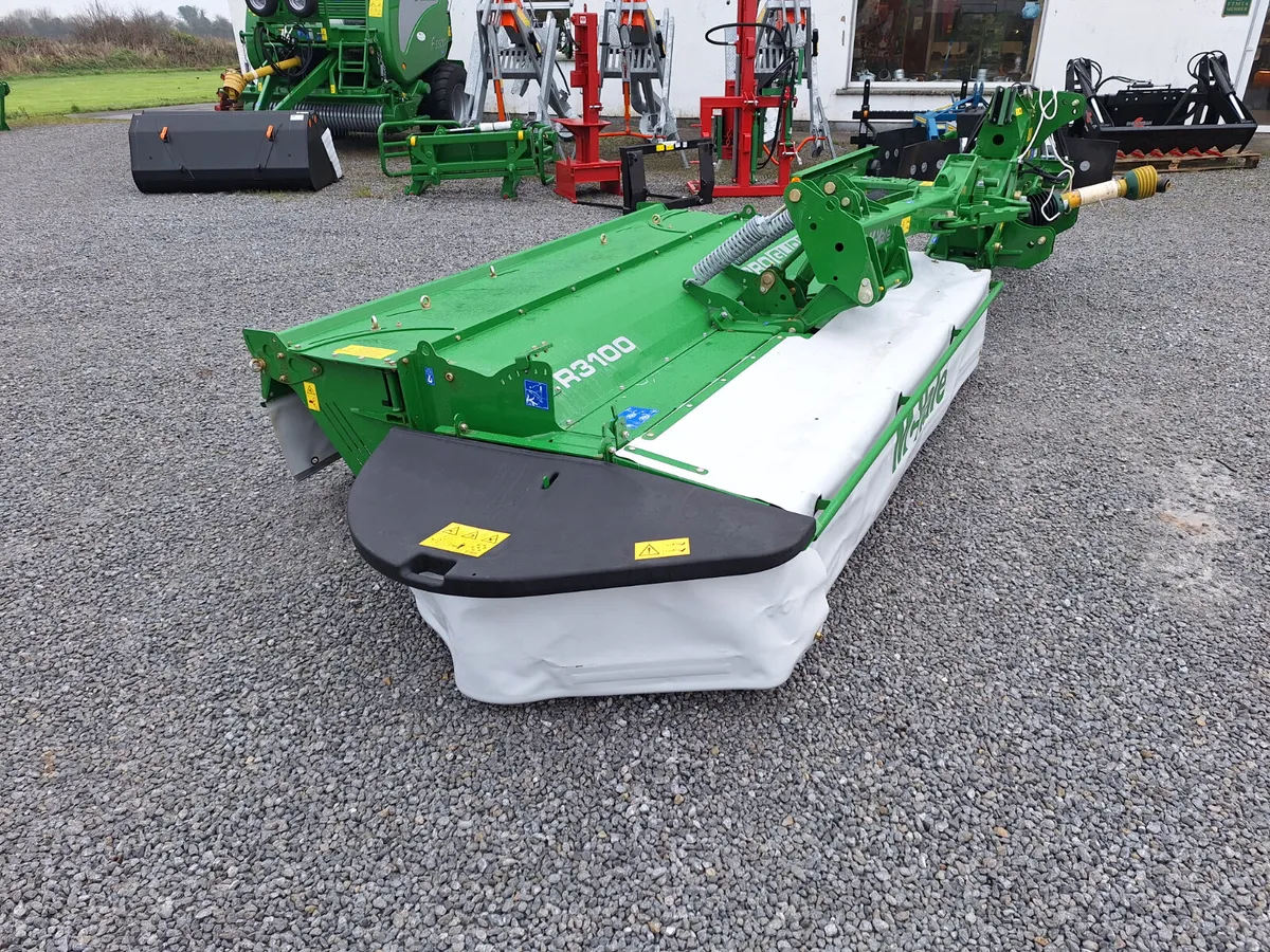 NEW MCHALE R3100 REAR MOWER - Image 4