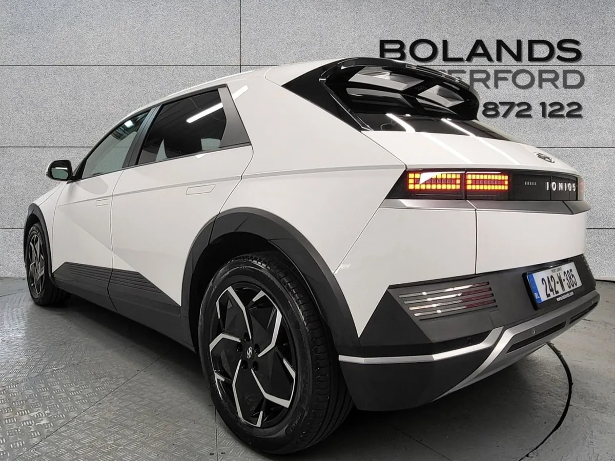 Hyundai Ioniq 5 Ioniq 5 Stellar 77 kW From  196 p - Image 3