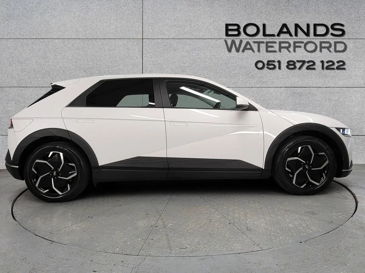 Hyundai Ioniq 5 Ioniq 5 Stellar 77 kW From  196 p - Image 4