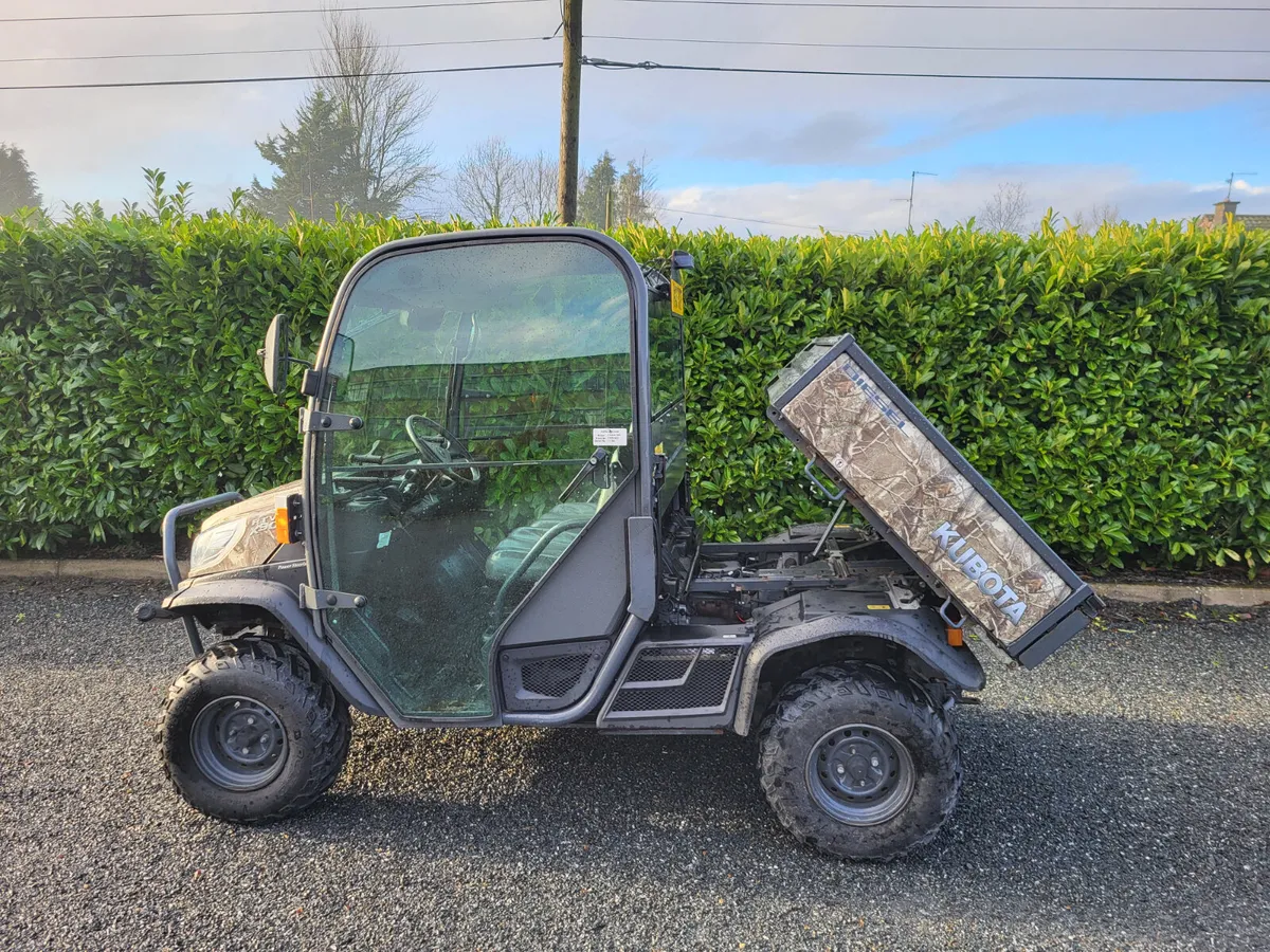 Kubota RTVX900 - Image 1